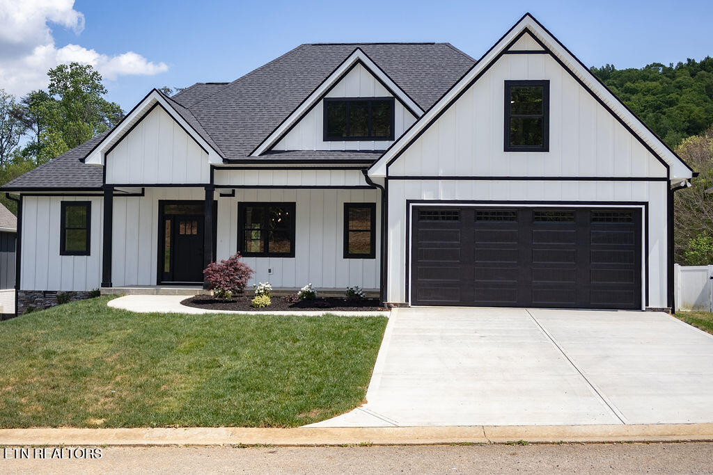 107 Cherry Oak Drive Oak Ridge, TN 37830 - Photo 1 of 47 IMG_2122
