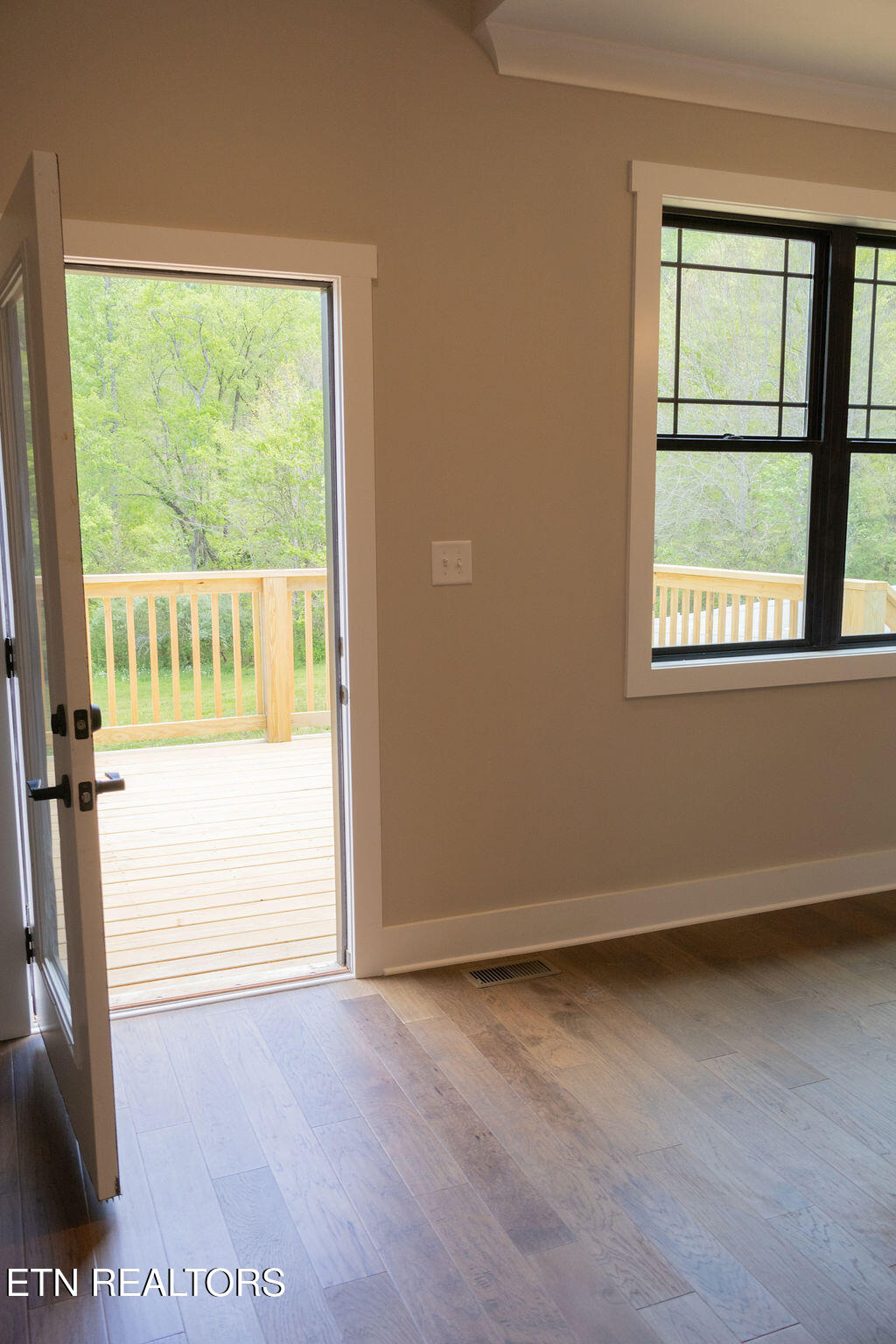 107 Cherry Oak Drive Oak Ridge, TN 37830 - Photo 39 of 47 IMG_2077