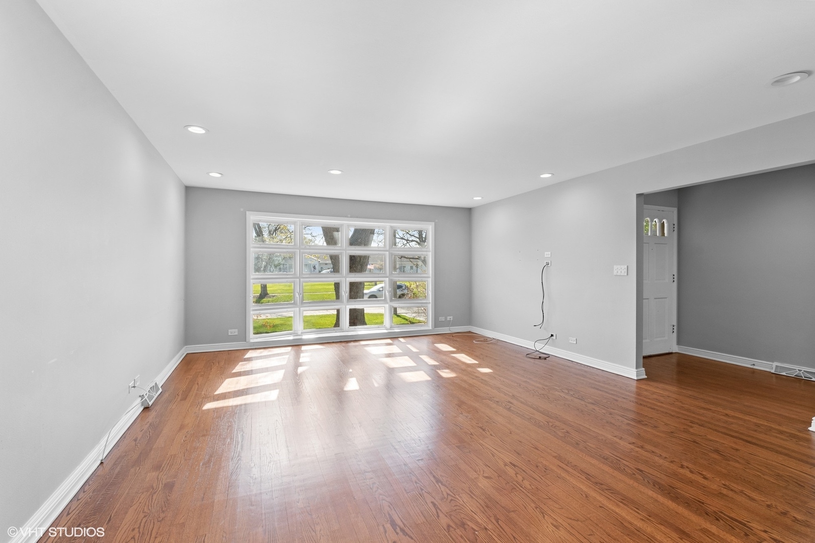 611 Ridge Road Highland Park, IL 60035 - Photo 19 of 32