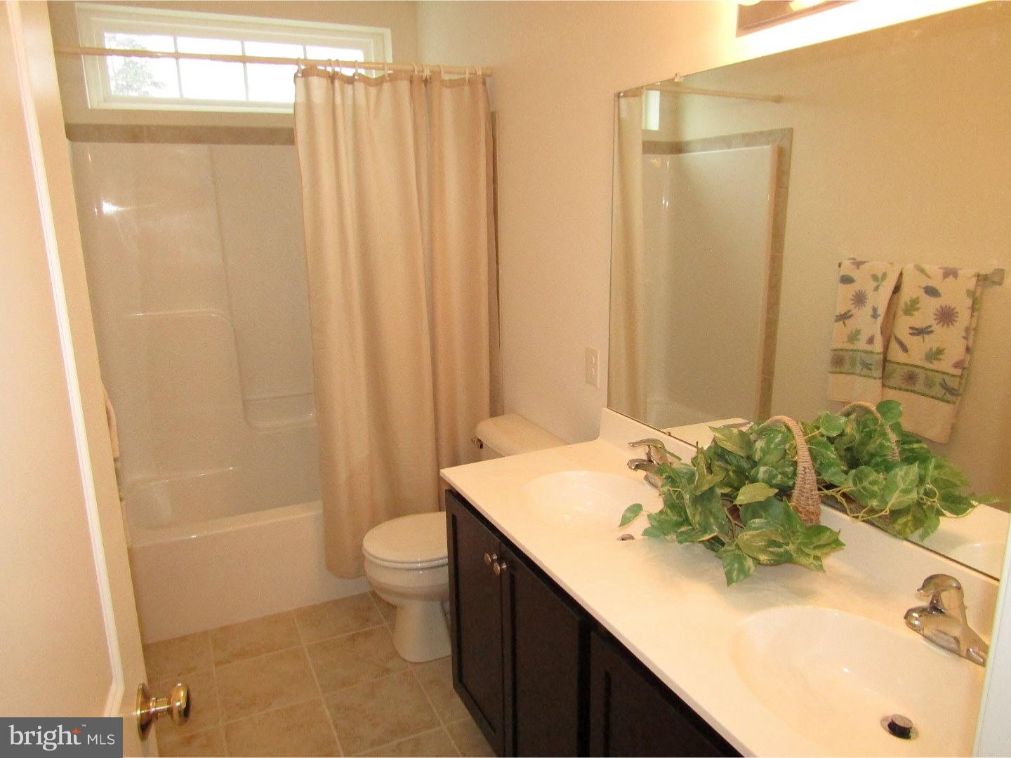 125 Manor Road Hatboro, PA 19040 - Photo 10 of 19 Gallery Image 10