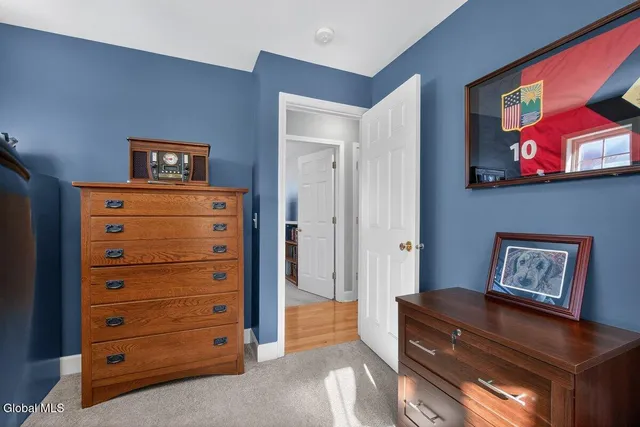 $389,900 | 70 Knollwood Hollow, Milton, NY 12020