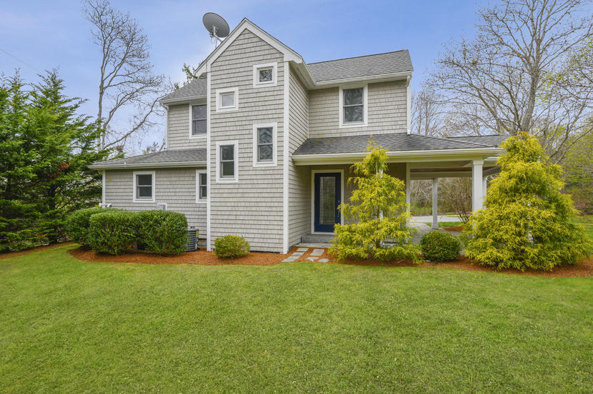 25 Armory Road Buzzards Bay, MA 02532 - Photo 3 of 26 029-photo--8271020