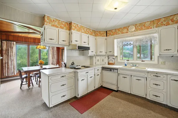 $389,000 | 5985 Bay Shore Drive, Irons, MI 49644