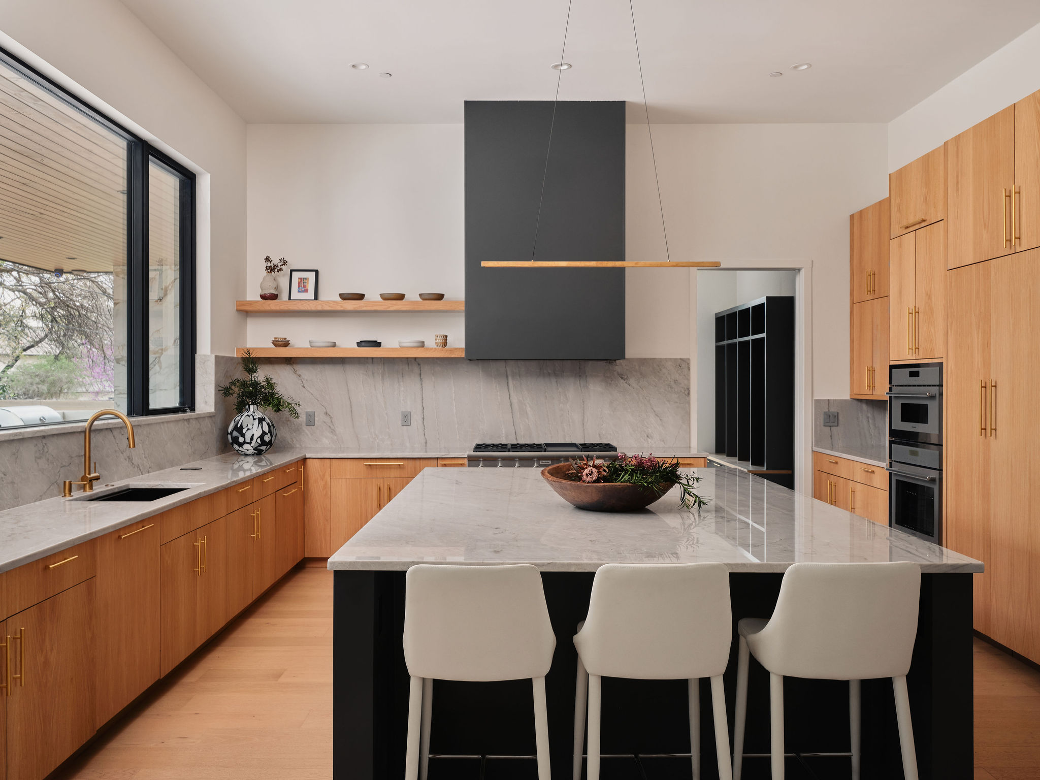 304 Blue Ridge Trail Austin, TX 78746 - Photo 2 of 6