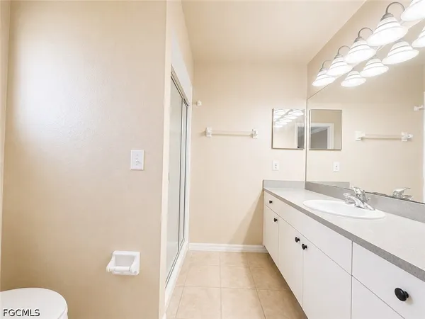 $1,795 | 1045 Northeast 40th Terrace, Cape Coral, FL 33909