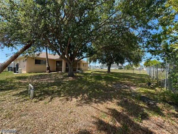 $1,795 | 1045 Northeast 40th Terrace, Cape Coral, FL 33909