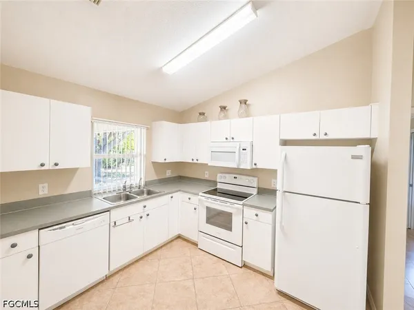 $1,795 | 1045 Northeast 40th Terrace, Cape Coral, FL 33909