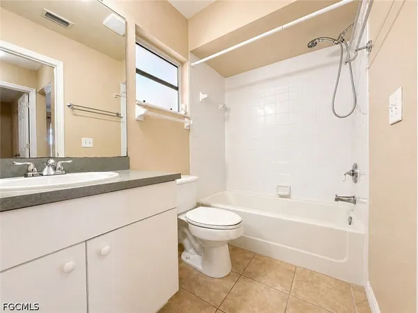 $1,795 | 1045 Northeast 40th Terrace, Cape Coral, FL 33909