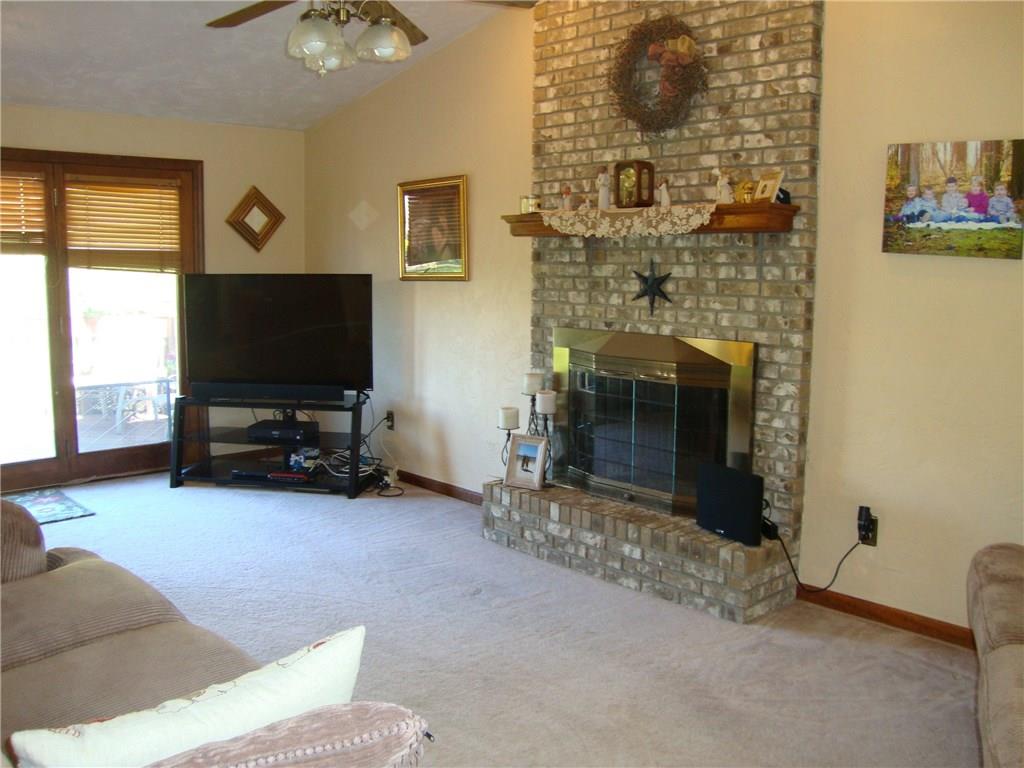 53 Rustic Ridge Drive Pittsburgh, PA 15239 - Photo 8 of 22 Gallery Image 8