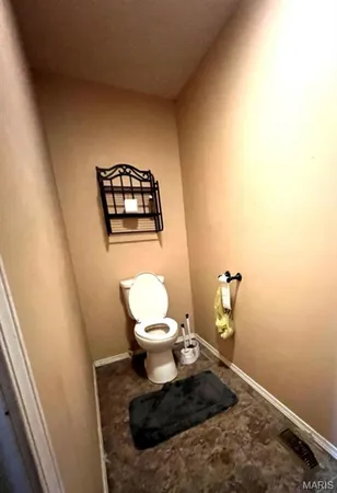 $99,999 | 103 Brooks Street, Doniphan, MO 63935