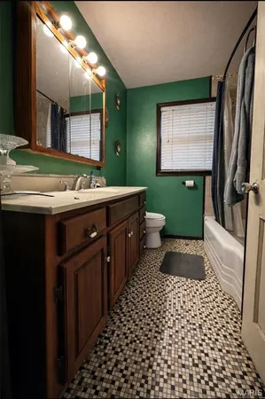 $99,999 | 103 Brooks Street, Doniphan, MO 63935