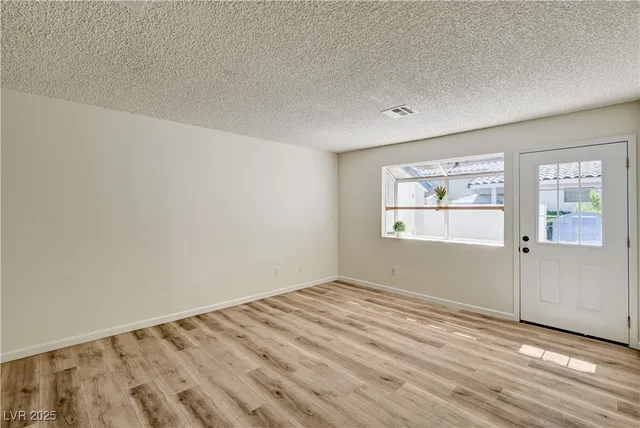$1,650 | 2040 Willowbury Drive, Unit C, Las Vegas, NV 89108