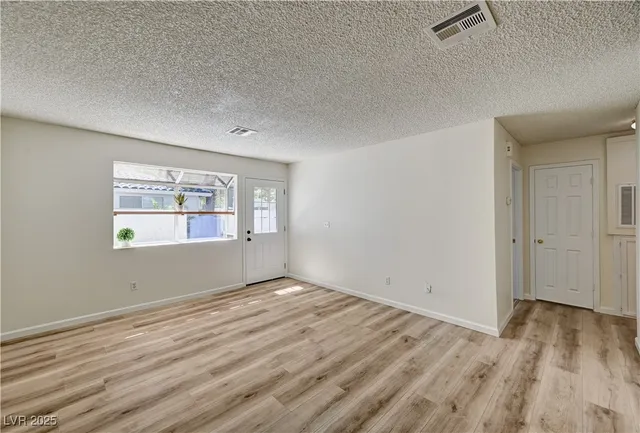 $1,650 | 2040 Willowbury Drive, Unit C, Las Vegas, NV 89108