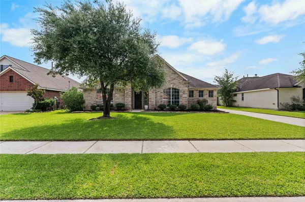 $359,000 | 18634 Summercliff Lane, Tomball, TX 77377