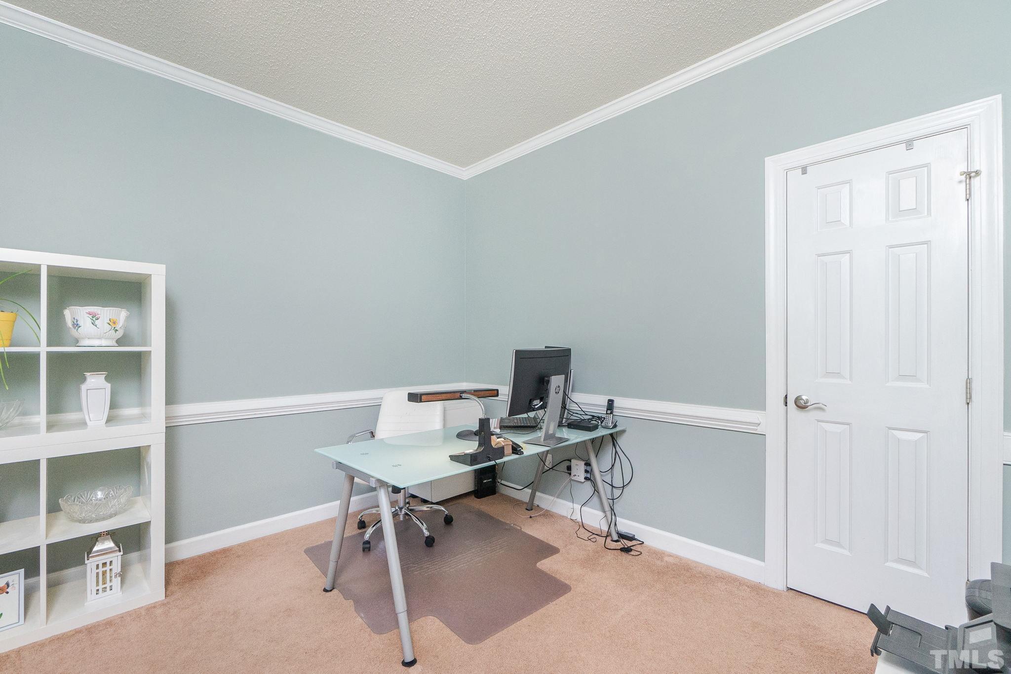 5717 Raddington Street Raleigh, NC 27613 - Photo 5 of 58