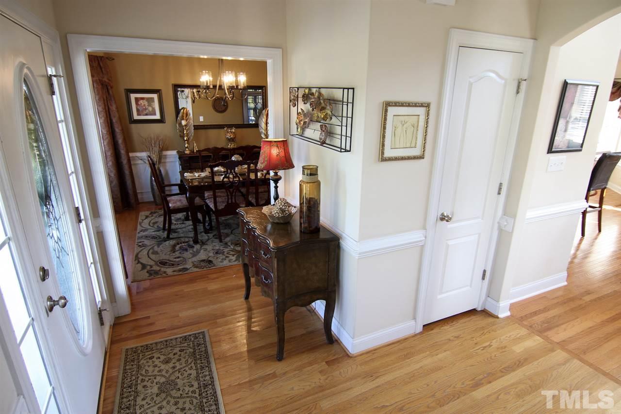 633 Shadetree Road Benson, NC 27504 - Photo 4 of 25 Gallery Image 4
