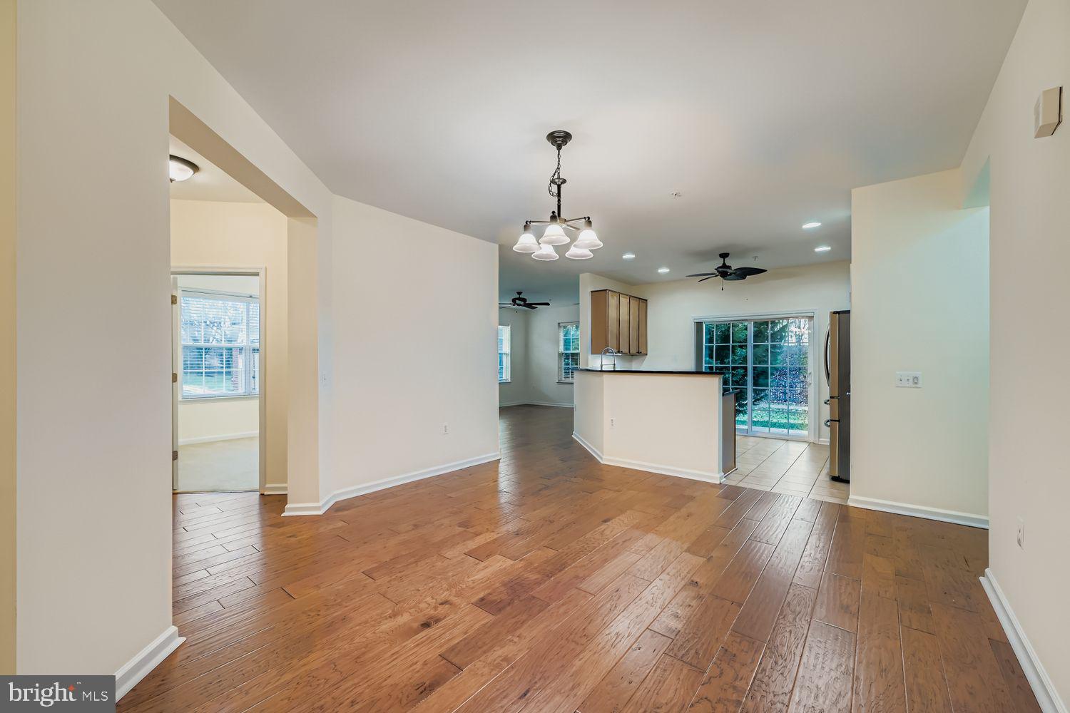 1412 Wigeon Way, Unit 101 Gambrills, MD 21054 - Photo 3 of 18 Dining Room