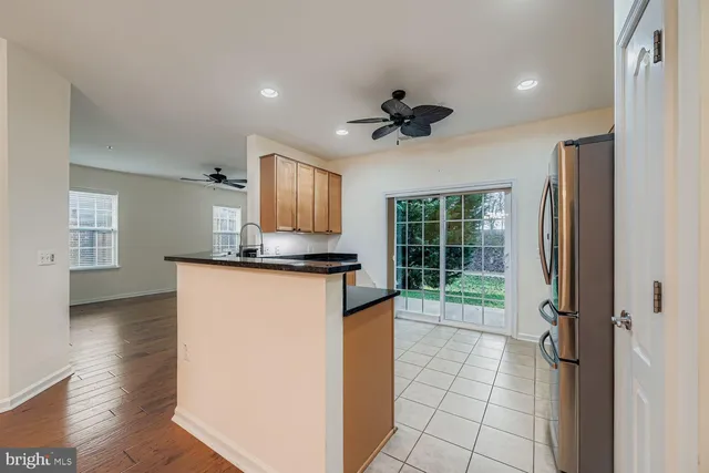 $460,000 | 1412 Wigeon Way, Unit 101, Gambrills, MD 21054