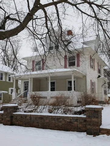 $215,000 | 214 South 5th Street, Montevideo, MN 56265