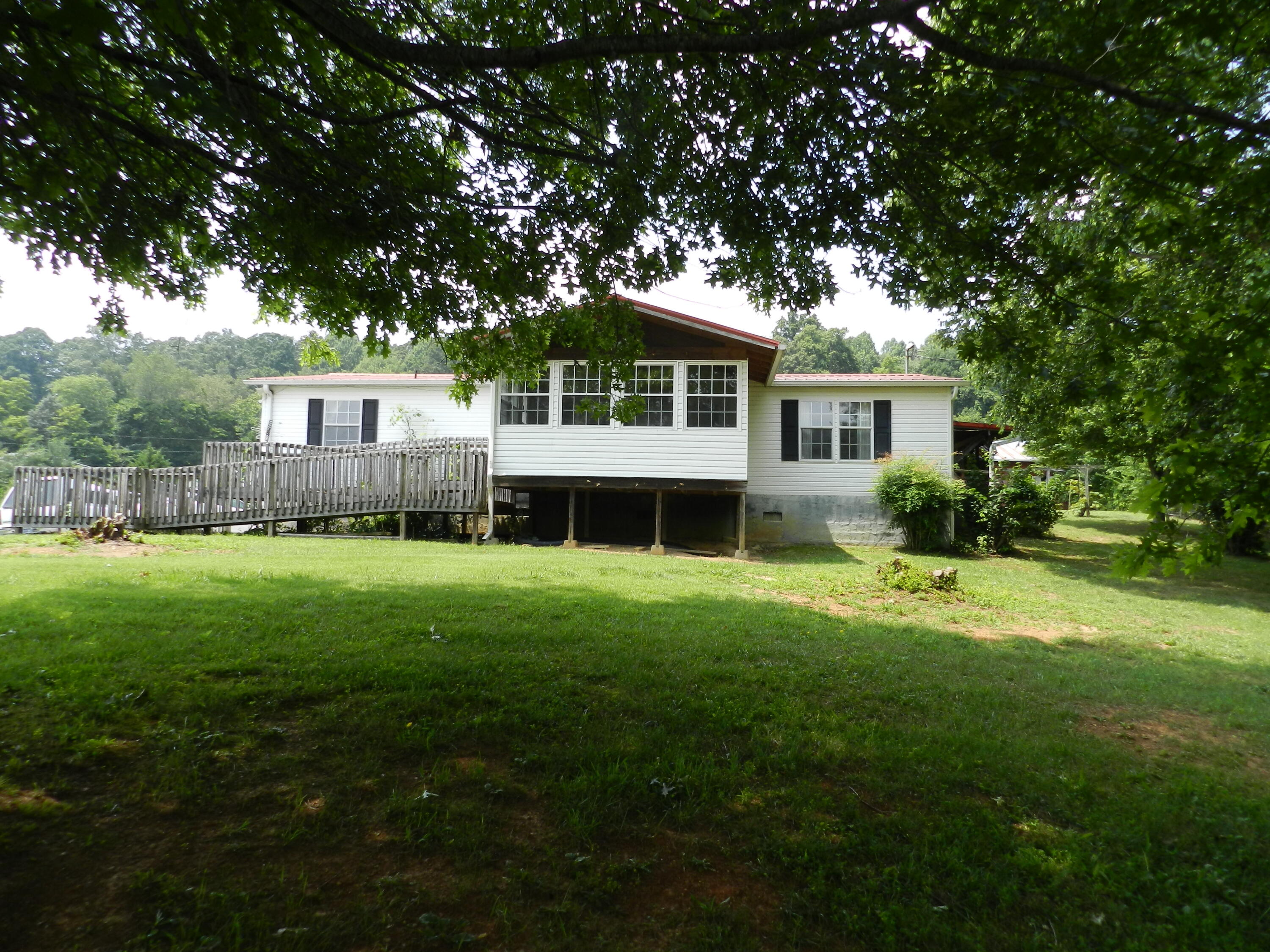 210 Double Springs Road Fall Branch, TN 37656 - Photo 1 of 35 DSCN0333