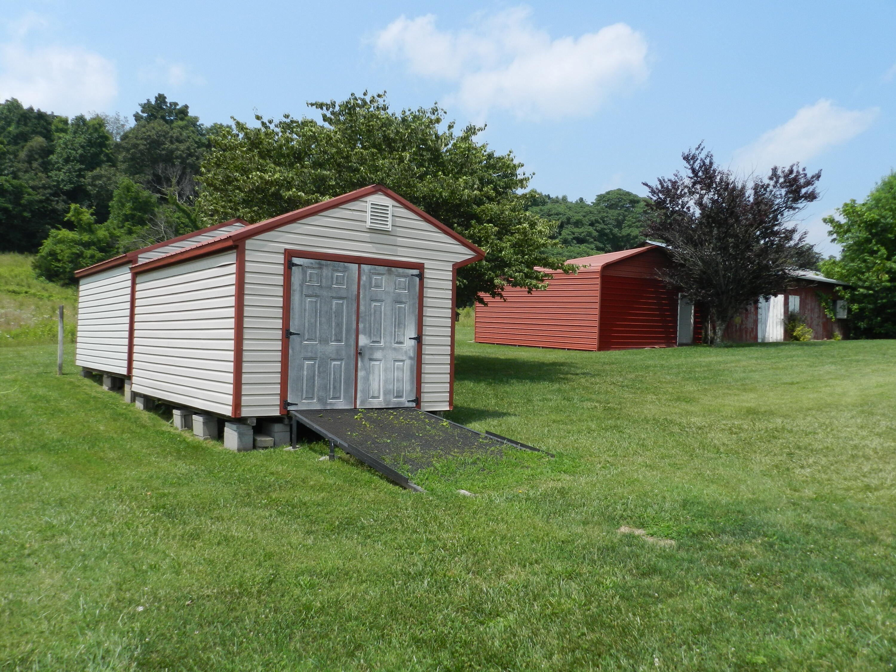 210 Double Springs Road Fall Branch, TN 37656 - Photo 15 of 35 DSCN0348