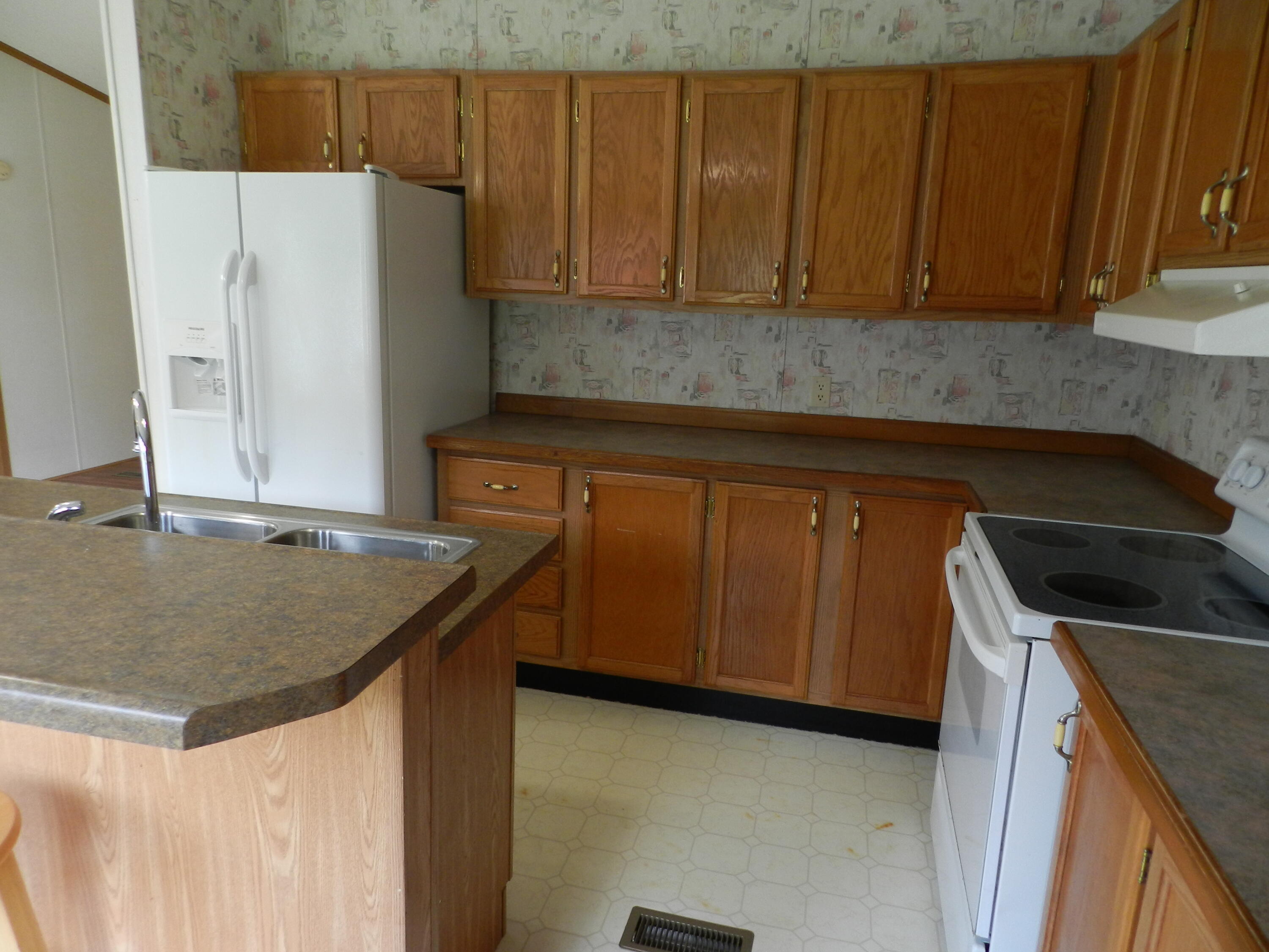 210 Double Springs Road Fall Branch, TN 37656 - Photo 23 of 35 DSCN0357