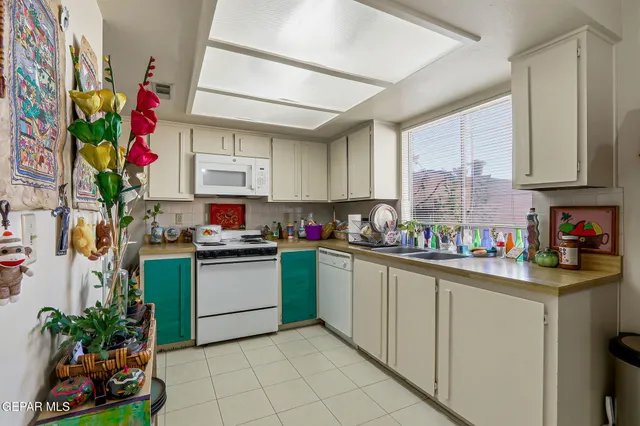 $430,000 | 820 Turney Drive, Unit AB, El Paso, TX 79902