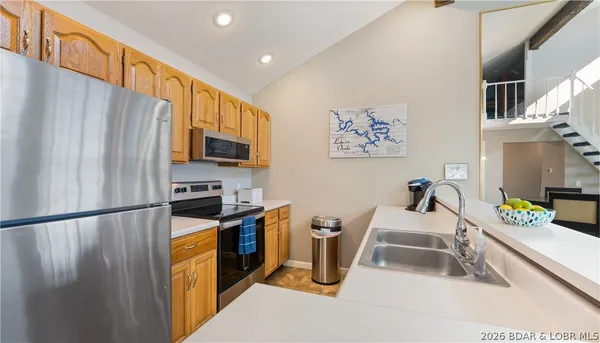 $389,900 | 6570 Pelican Drive, Unit 211, Osage Beach, MO 65065