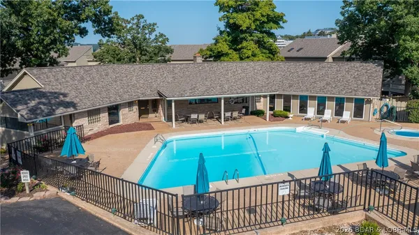 $389,900 | 6570 Pelican Drive, Unit 211, Osage Beach, MO 65065