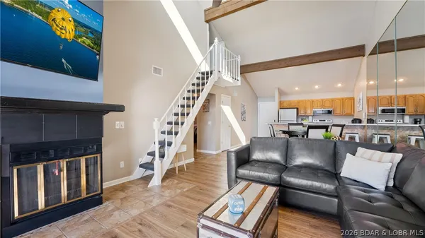 $389,900 | 6570 Pelican Drive, Unit 211, Osage Beach, MO 65065