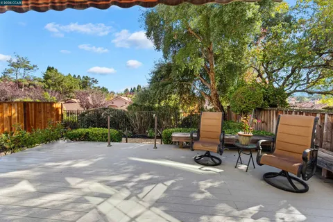 $1,399,800 | 226 Lakeridge Way, San Ramon, CA 94582