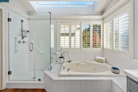 $1,399,800 | 226 Lakeridge Way, San Ramon, CA 94582