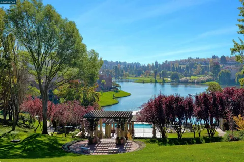 $1,399,800 | 226 Lakeridge Way, San Ramon, CA 94582