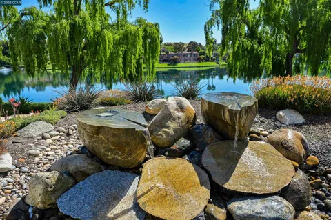 $1,399,800 | 226 Lakeridge Way, San Ramon, CA 94582