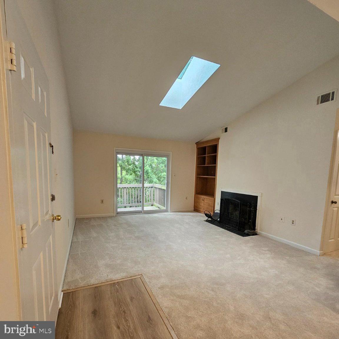 7705 Lexton Place, Unit E Springfield, VA 22152 - Photo 5 of 32 Gallery Image 5