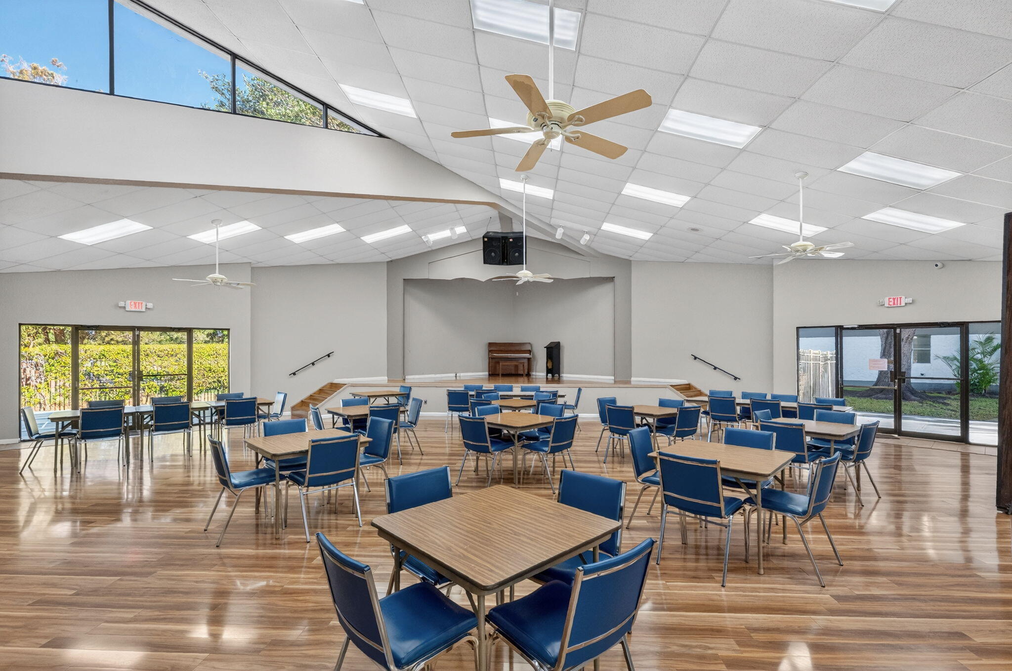 8351 Sands Point Boulevard, Unit A310 Fort Lauderdale, FL 33321 - Photo 40 of 46 35-web-or-mls-8I8A2253