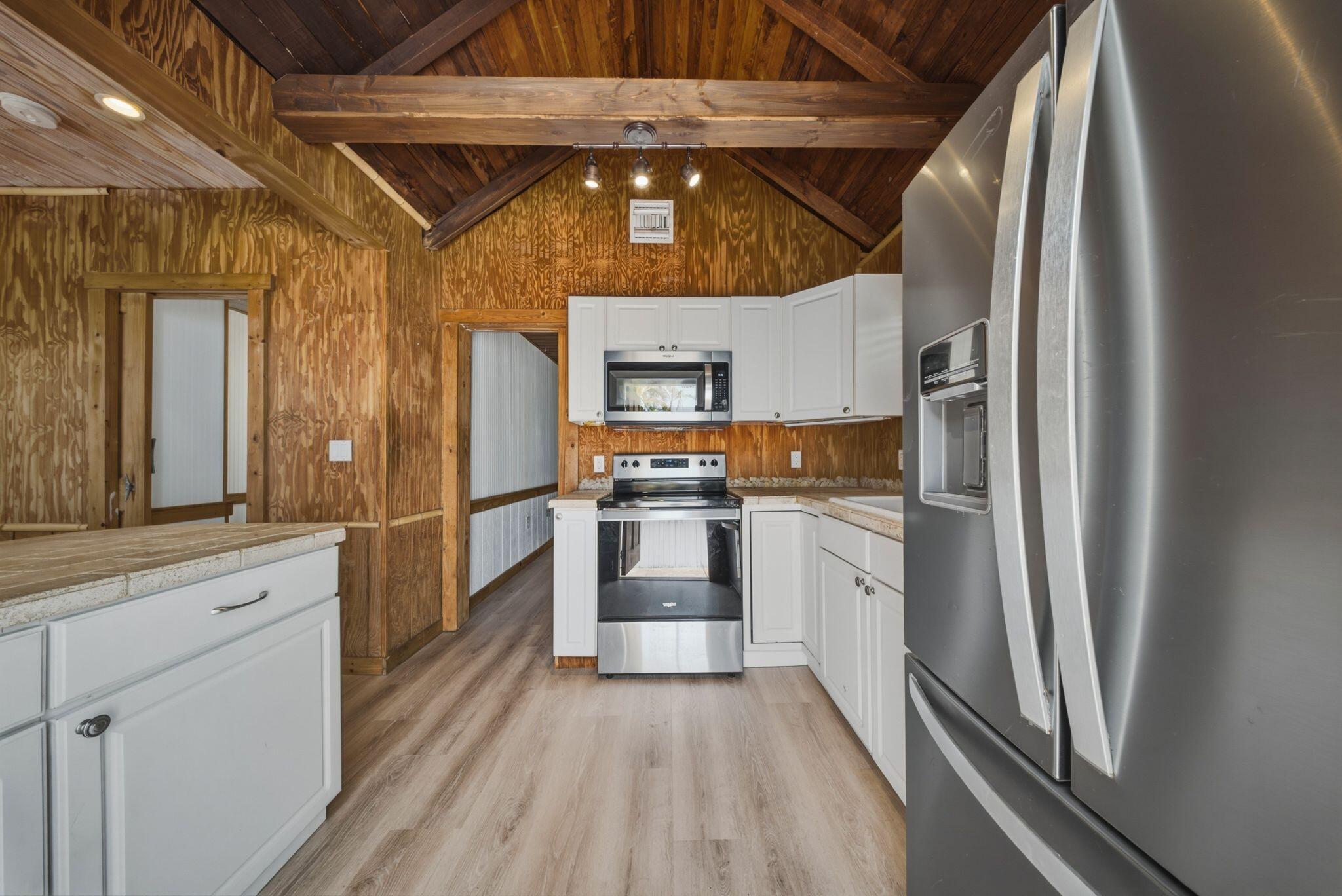 1222 Florida Street Key West, FL 33040 - Photo 12 of 38 7_KLS_1222FLORIDAST-8-2