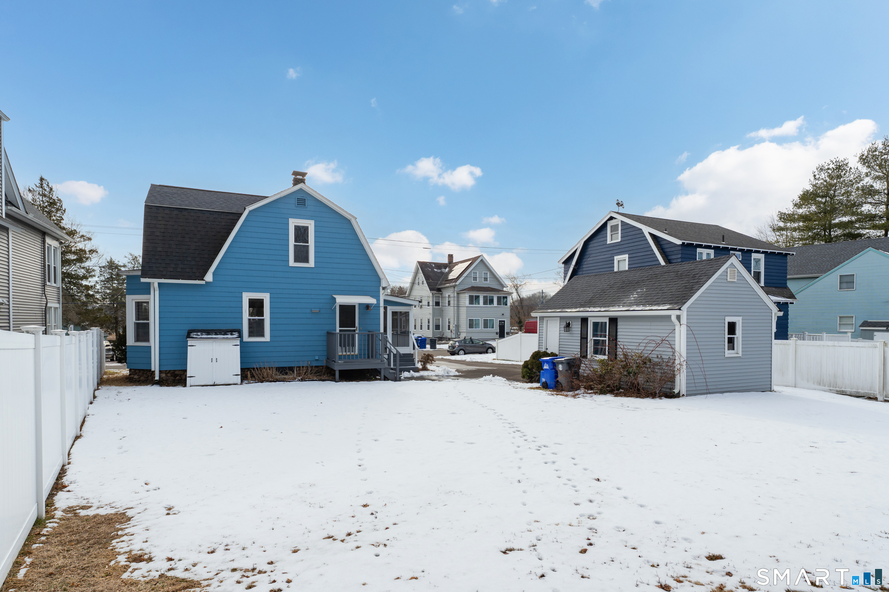 40 Elm Street Branford, CT 06405 - Photo 26 of 35