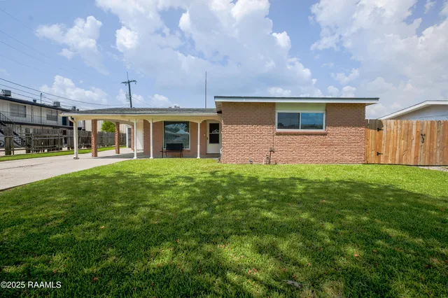 $165,000 | 11 Chennault Street, Morgan City, LA 70380