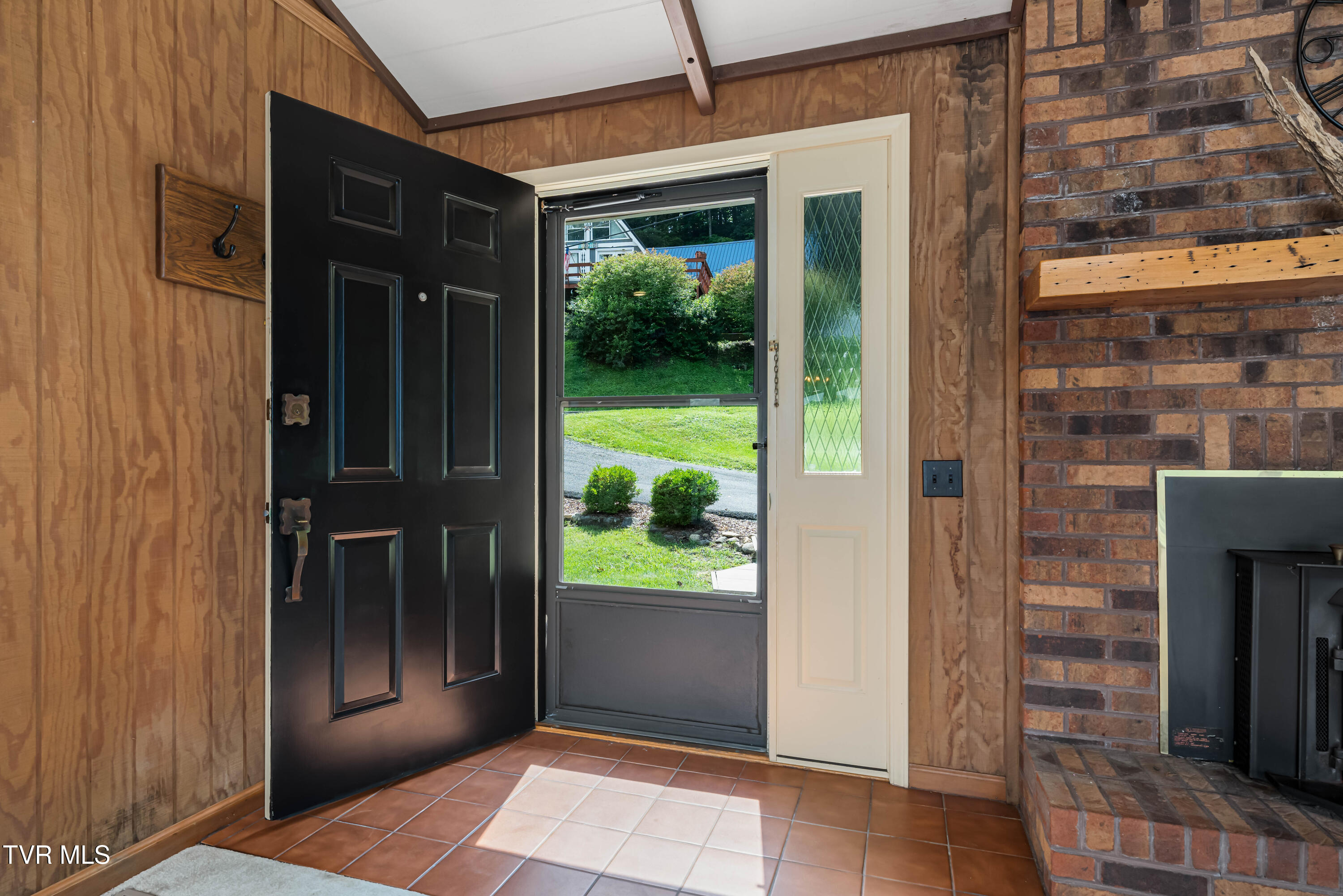 22627 Montego Bay Road Abingdon, VA 24211 - Photo 11 of 71 22627 Montego Bay Rd (50 of 76)