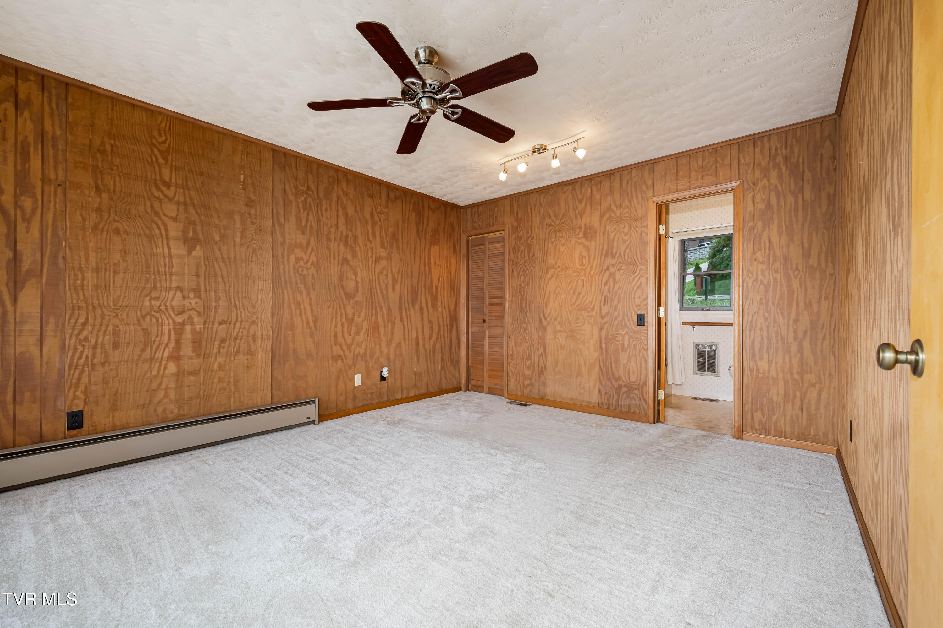 22627 Montego Bay Road Abingdon, VA 24211 - Photo 23 of 71 22627 Montego Bay Rd (64 of 76)