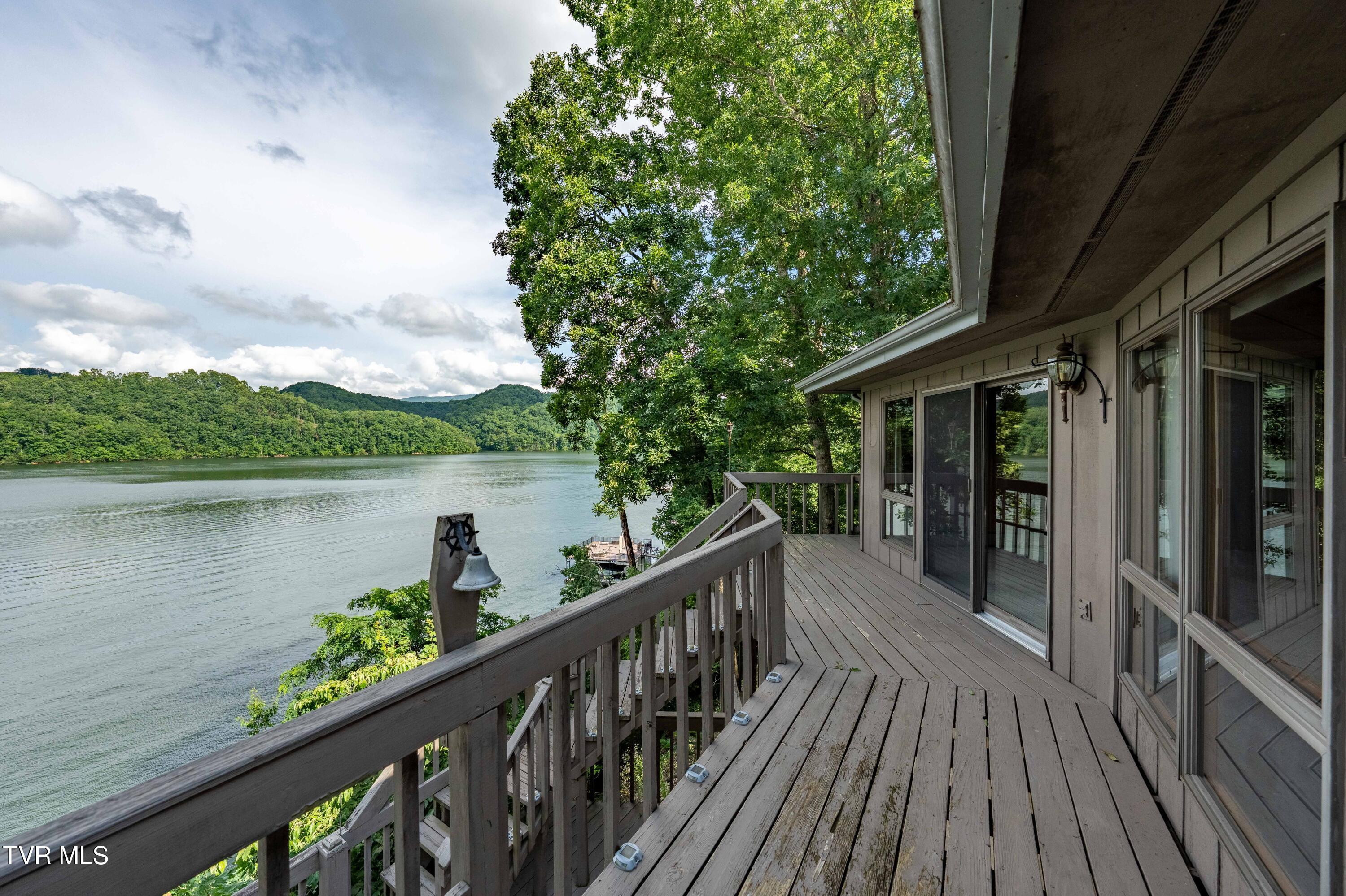 22627 Montego Bay Road Abingdon, VA 24211 - Photo 35 of 71 22627 Montego Bay Rd (38 of 76)