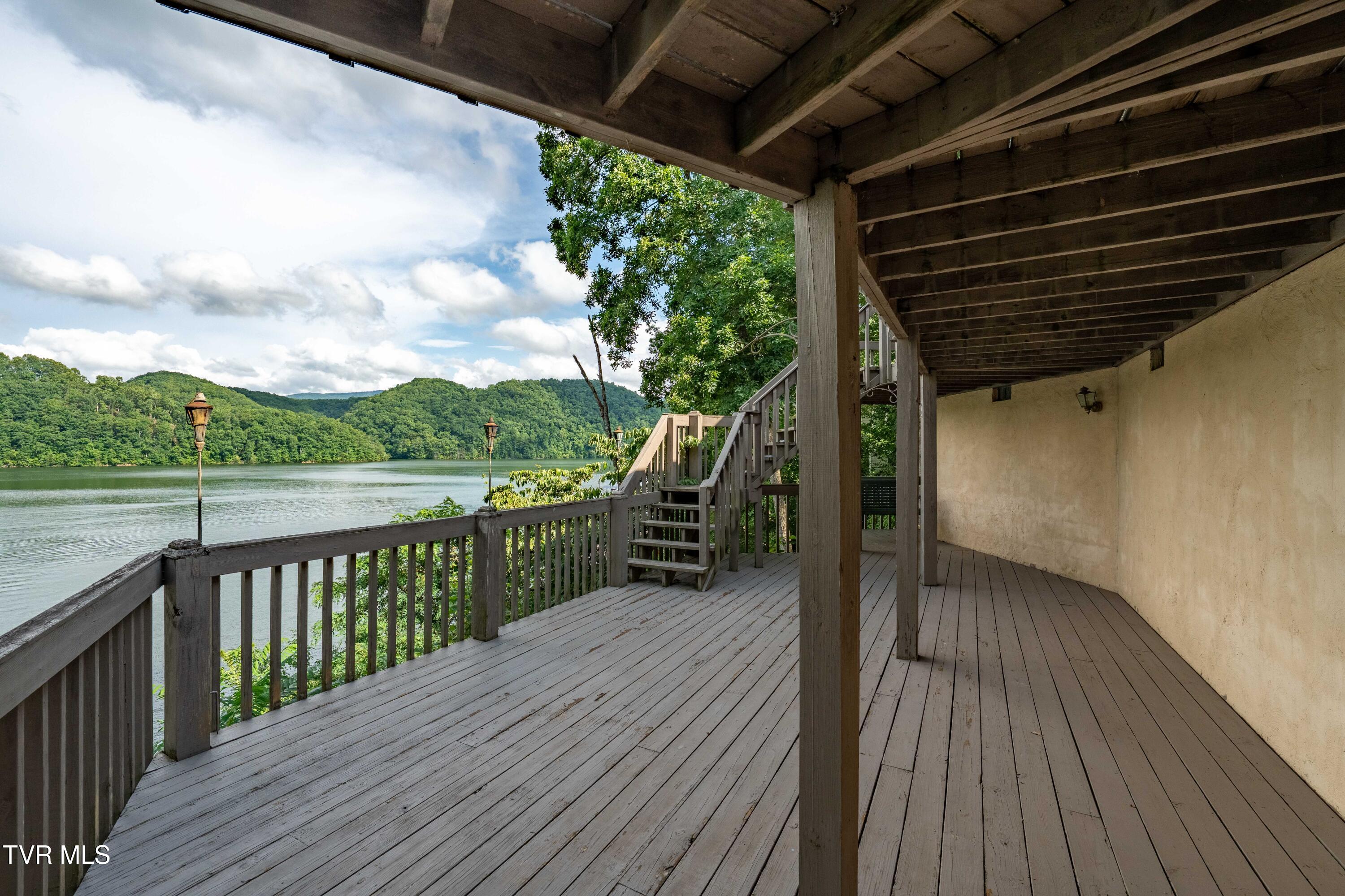 22627 Montego Bay Road Abingdon, VA 24211 - Photo 40 of 71 22627 Montego Bay Rd (43 of 76)