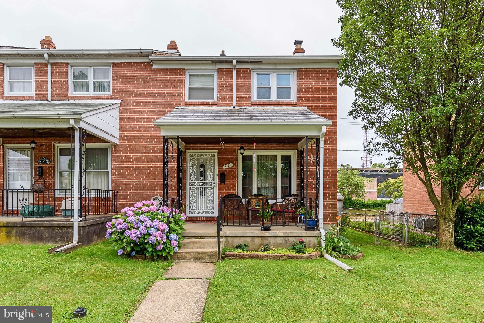 821 Southridge Road Baltimore, MD 21228 - Photo 1 of 30 Front View