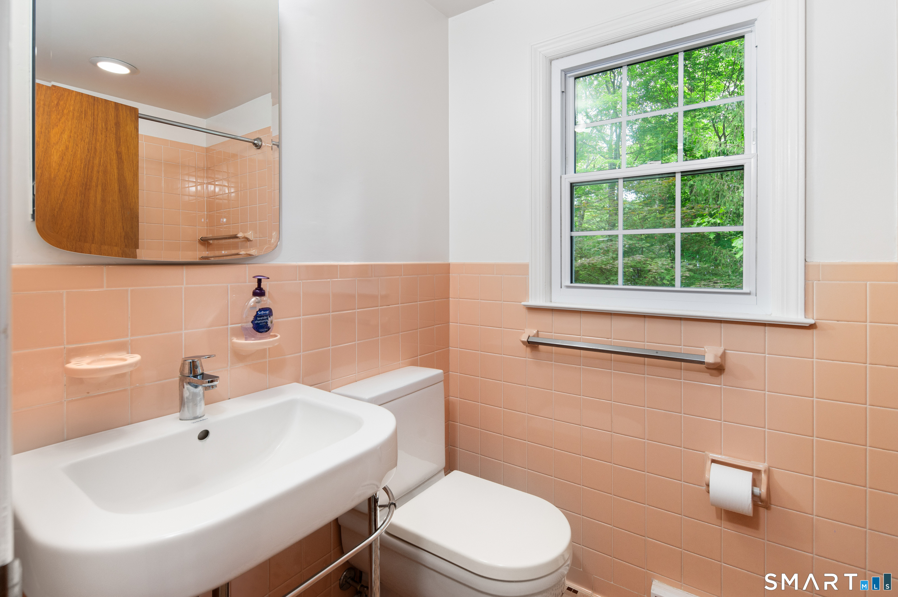 326 Four Brooks Road Stamford, CT 06903 - Photo 31 of 39