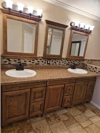 $385,000 | 1088 Magnolia Lane, Cedar Hill, TX 75104