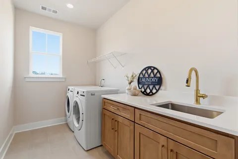 $703,730 | 1729 Shallow Creek Dr Spring Hill, Spring Hill, TN 37174