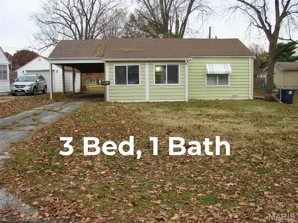 $50,000 | 206 North Walnut Street, Mount Olive, IL 62069