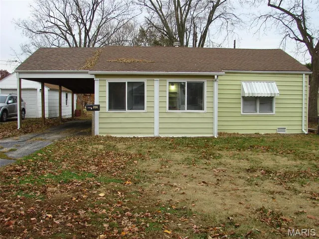 $59,900 | 206 North Walnut Street, Mount Olive, IL 62069