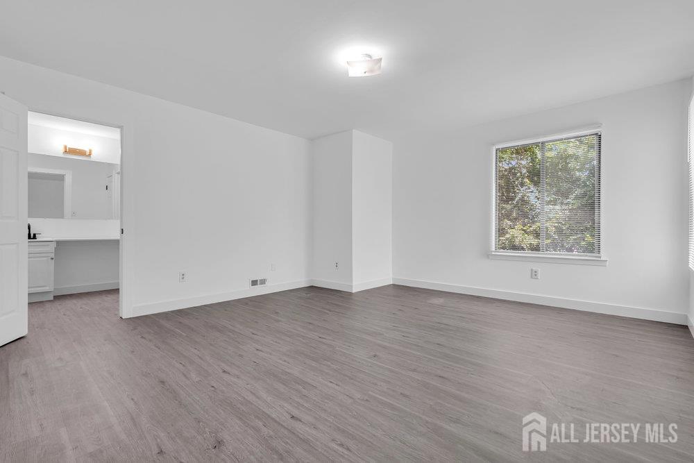 4 Gate House Lane Edison, NJ 08820 - Photo 29 of 37